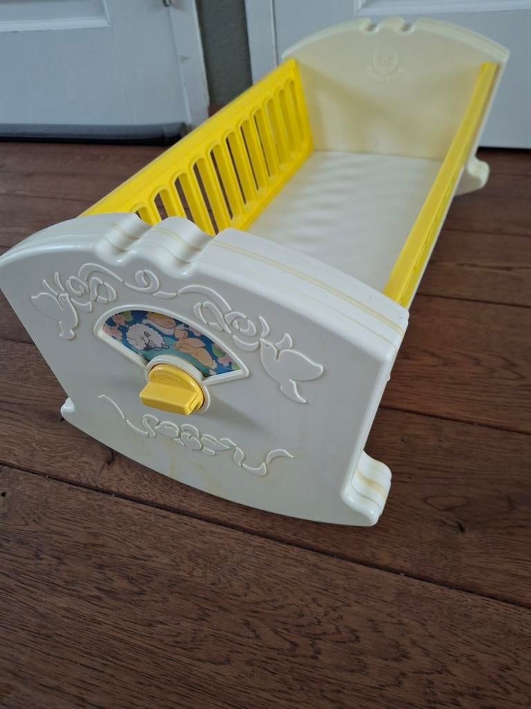 Vintage poppenwieg Ficher Price, Kinderen en Baby's, Speelgoed | Fisher-Price, Ophalen of Verzenden, Gebruikt, Speelset