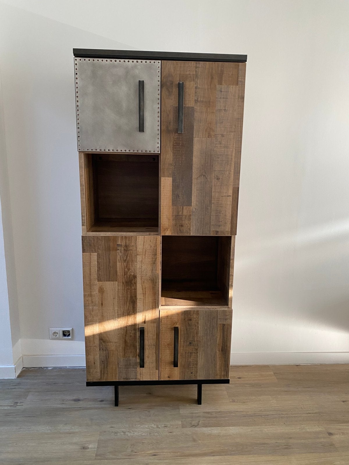 Tv kast en/of kast, Gebruikt, Ophalen of Verzenden, Minder dan 150 cm, 150 tot 200 cm