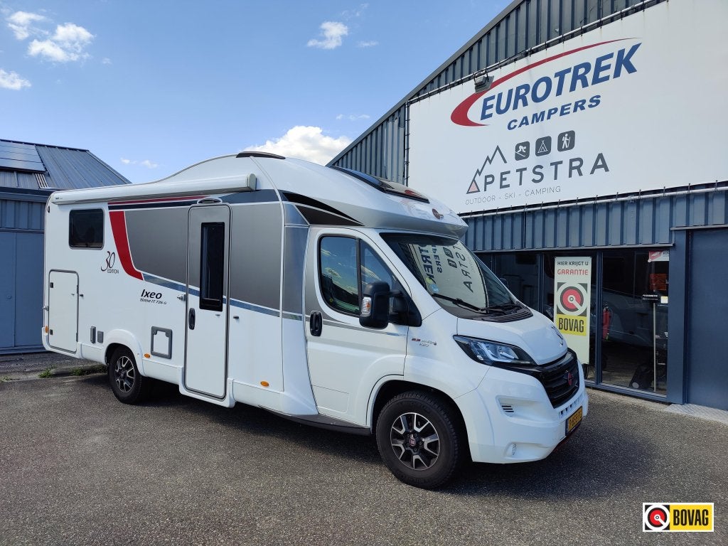 Bürstner Ixeo Time 726 G AUTOMAAT, Caravans en Kamperen, Campers, Automaat, Chemisch toilet, Ringverwarming, Fiat
