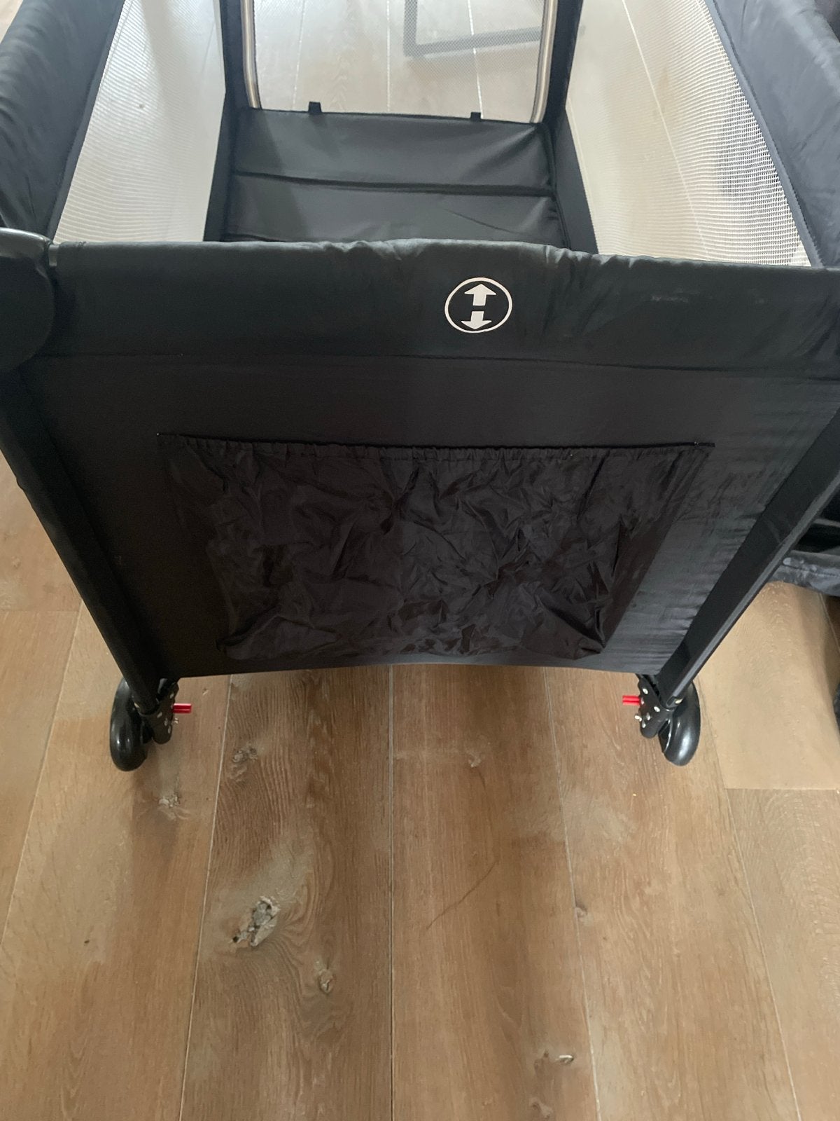 Compact en opvouwbaar reisbedje voor baby's, Ophalen, Gebruikt, Reisbedje