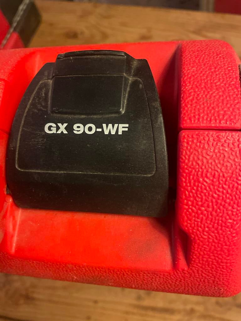 Hilti GX 90-WF Gasnagelapparaat met accessoires, Ophalen of Verzenden, Zo goed als nieuw