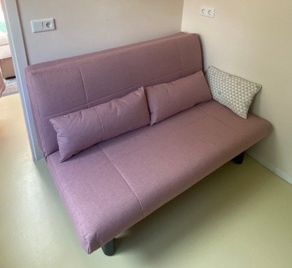 Roze slaapbank - Beter Bed Chicago incl. topper, Ophalen, Tweepersoons, 140 cm, Zo goed als nieuw