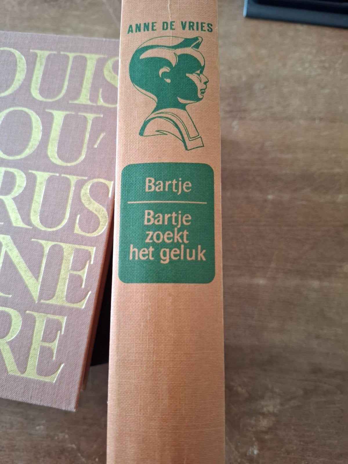 Bartje zoekt het geluk - Anne de Vries (Vintage Boek), Ophalen of Verzenden, Gelezen