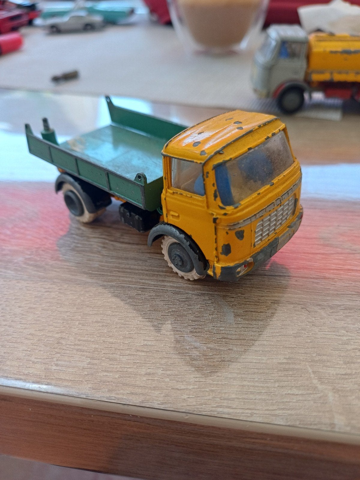 2 Oude Berliet GAK Vrachtauto's - Made in Frankrijk, Ophalen of Verzenden, Gebruikt