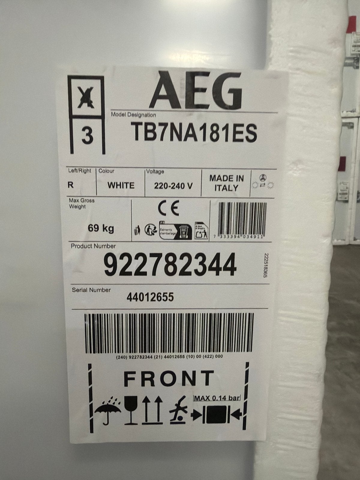 AEG TB7NA181ES, Ophalen, 200 liter of meer, Nieuw, 160 cm of meer