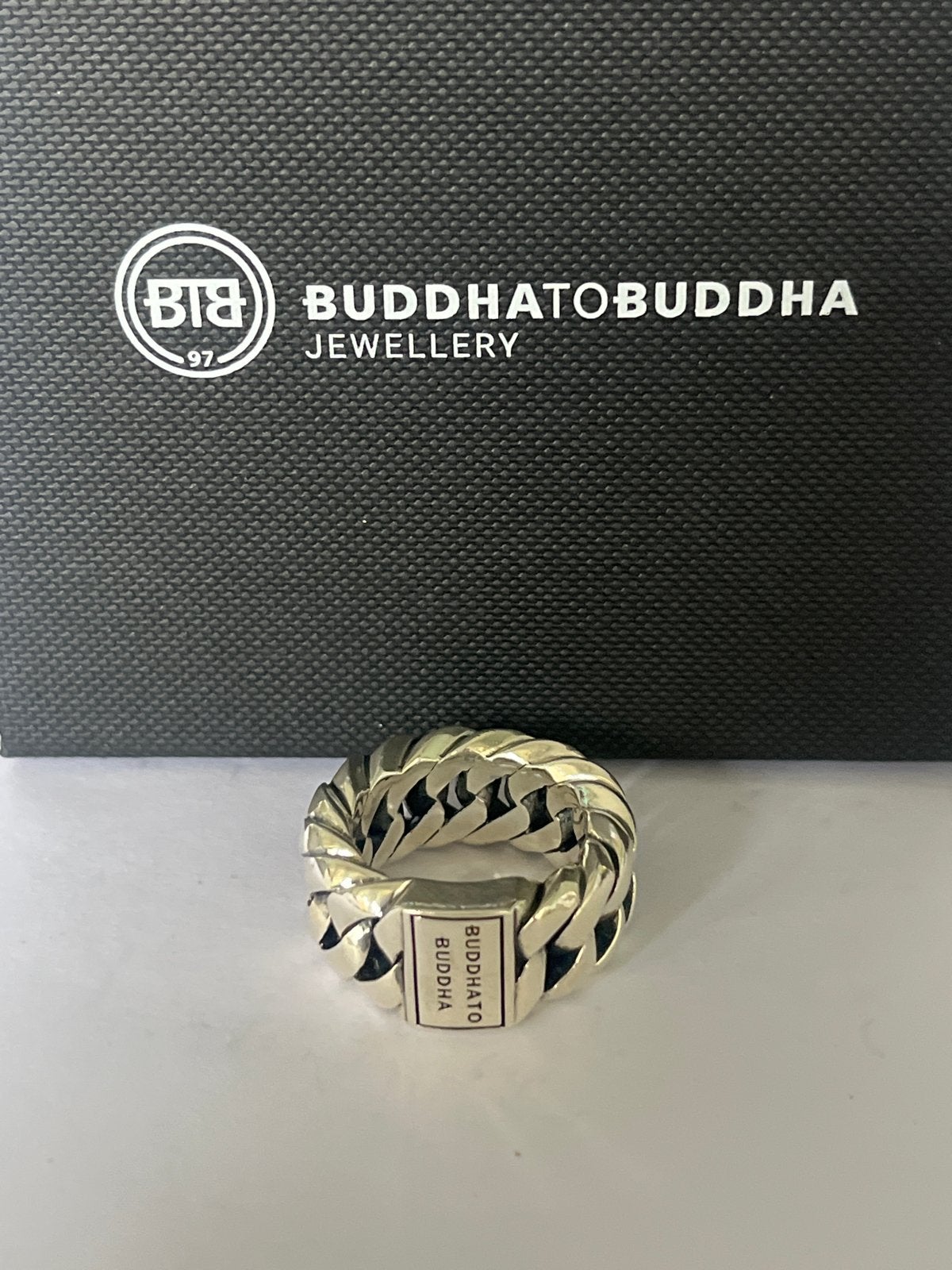 Buddha to Buddha chaim big ring zilveren schakelring maat 19, 19 tot 20, Nieuw, Ophalen of Verzenden, Dame of Heer
