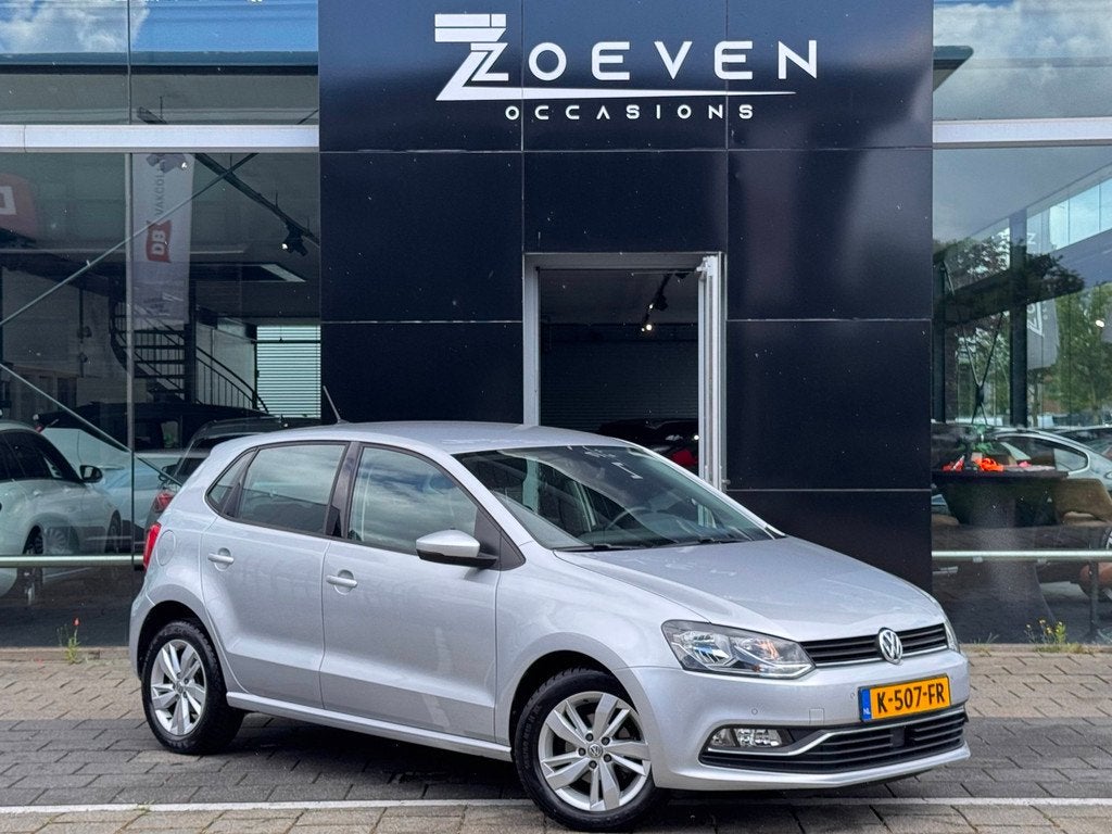 Volkswagen Polo 1.2 TSI Highline/ automaat/ PDC, Auto's, Volkswagen, Stof, 4 cilinders, Automatische klimaatregeling, 1039 kg