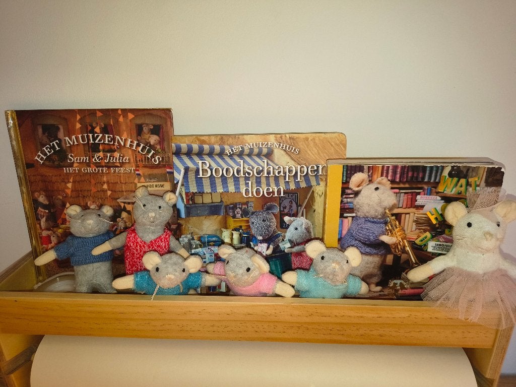 Muizenhuis setje, Ophalen of Verzenden, Zo goed als nieuw, Popje
