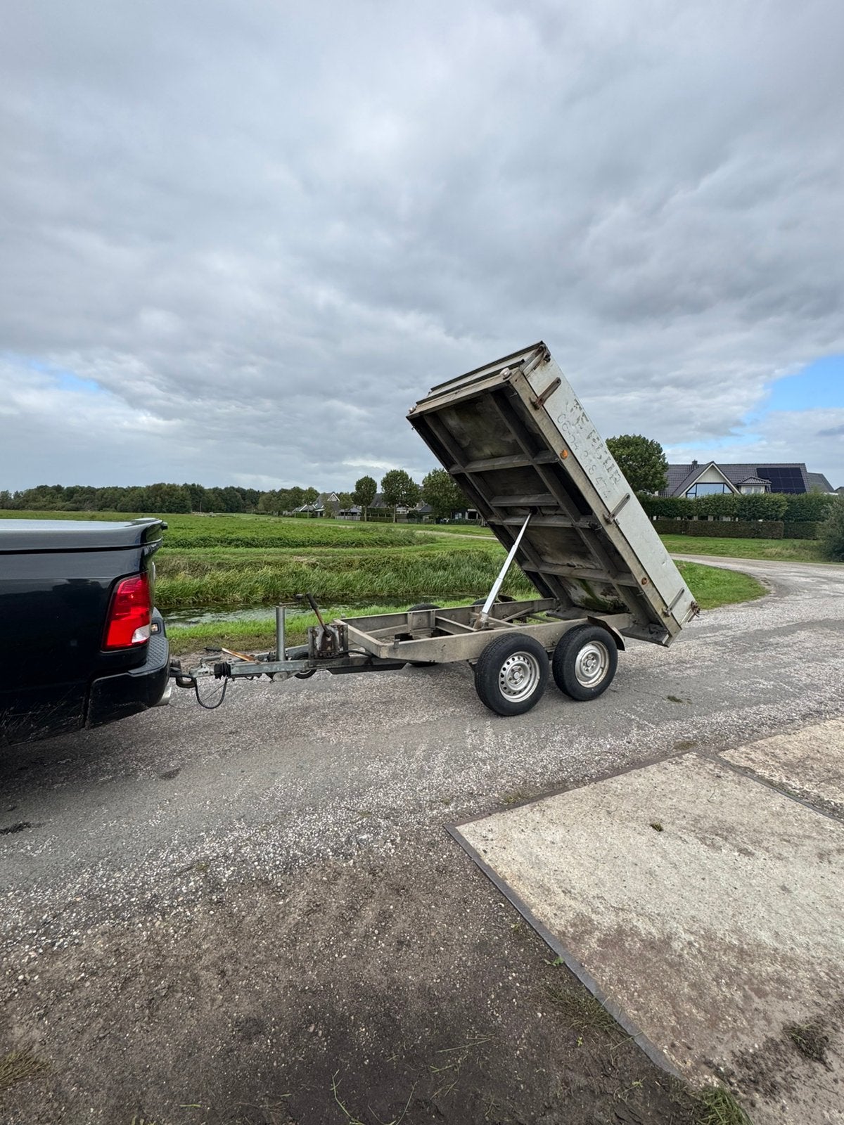 Hapert kipper aanhanger 2700kg, Ophalen, Zo goed als nieuw