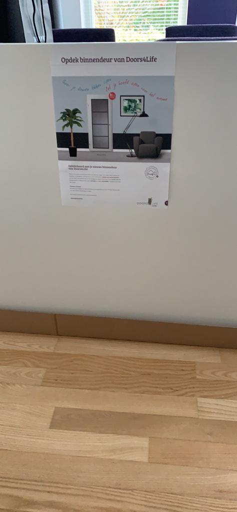 Gloednieuwe opdekdeur met Doors 4 life, Huis en Inrichting, Ophalen
