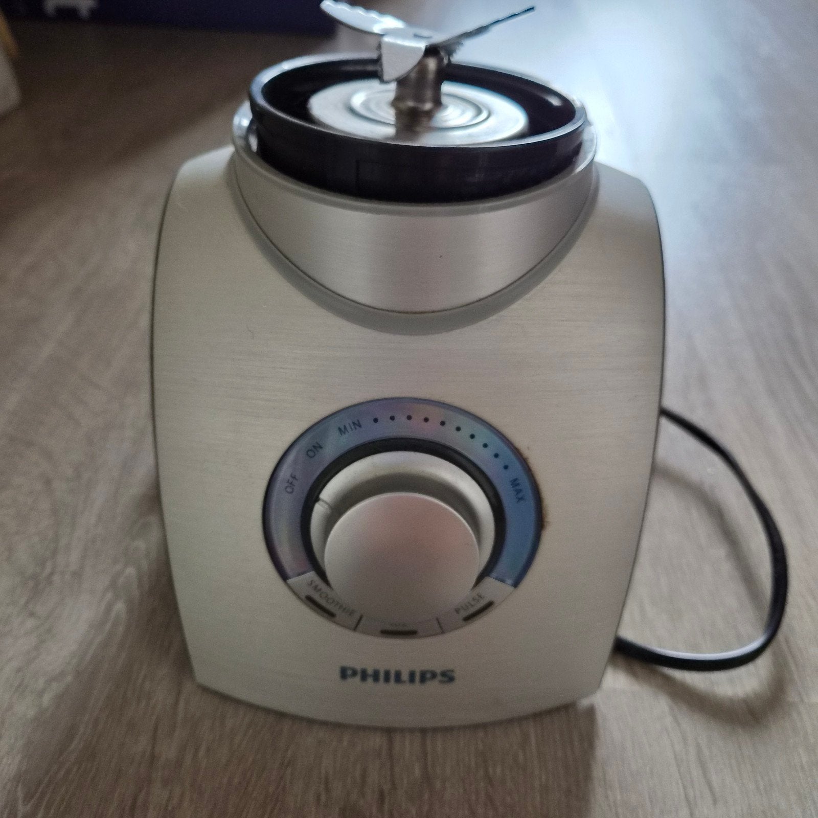 Philips Blender Basisunit (zonder glazen kan), Witgoed en Apparatuur, Ophalen, Gebruikt, Blender-accessoire