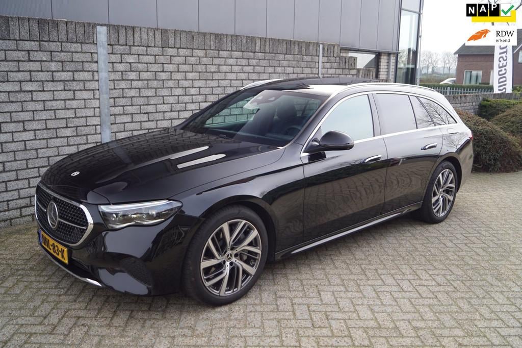 Mercedes-Benz E-klasse Estate 300 e Luxury Line Autom Panoda, Automaat, Achterwielaandrijving, Gebruikt, 4 cilinders