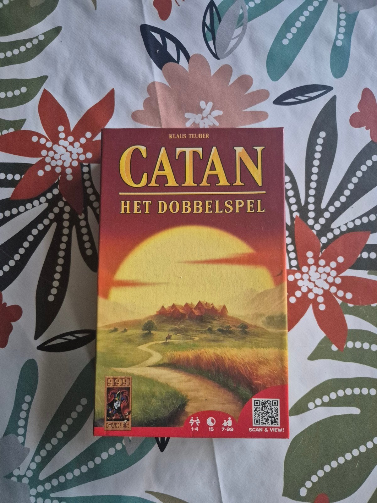 Catan Het Dobbelspel - Zo goed als nieuw, Hobby en Vrije tijd, Een of twee spelers, Ophalen of Verzenden, Zo goed als nieuw, KOSMOS