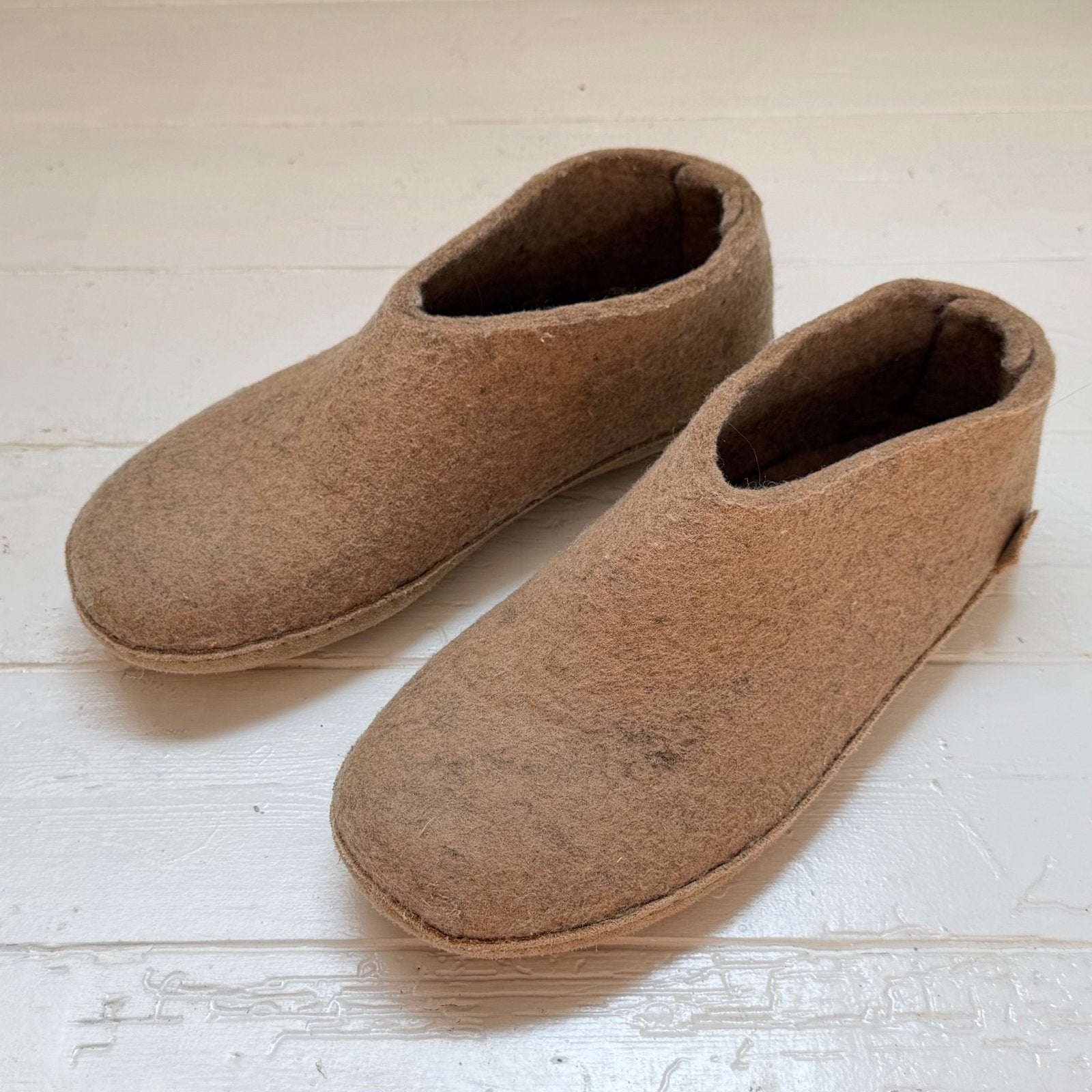 Glerups A12 pantoffels - Beige, maat 42, Ophalen of Verzenden, Nieuw, Beige, Pantoffels of Sloffen