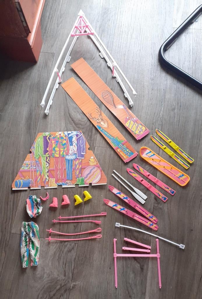 Barbie Ski Fun Shop onderdelen jaren 90, Ophalen, Gebruikt, Pop