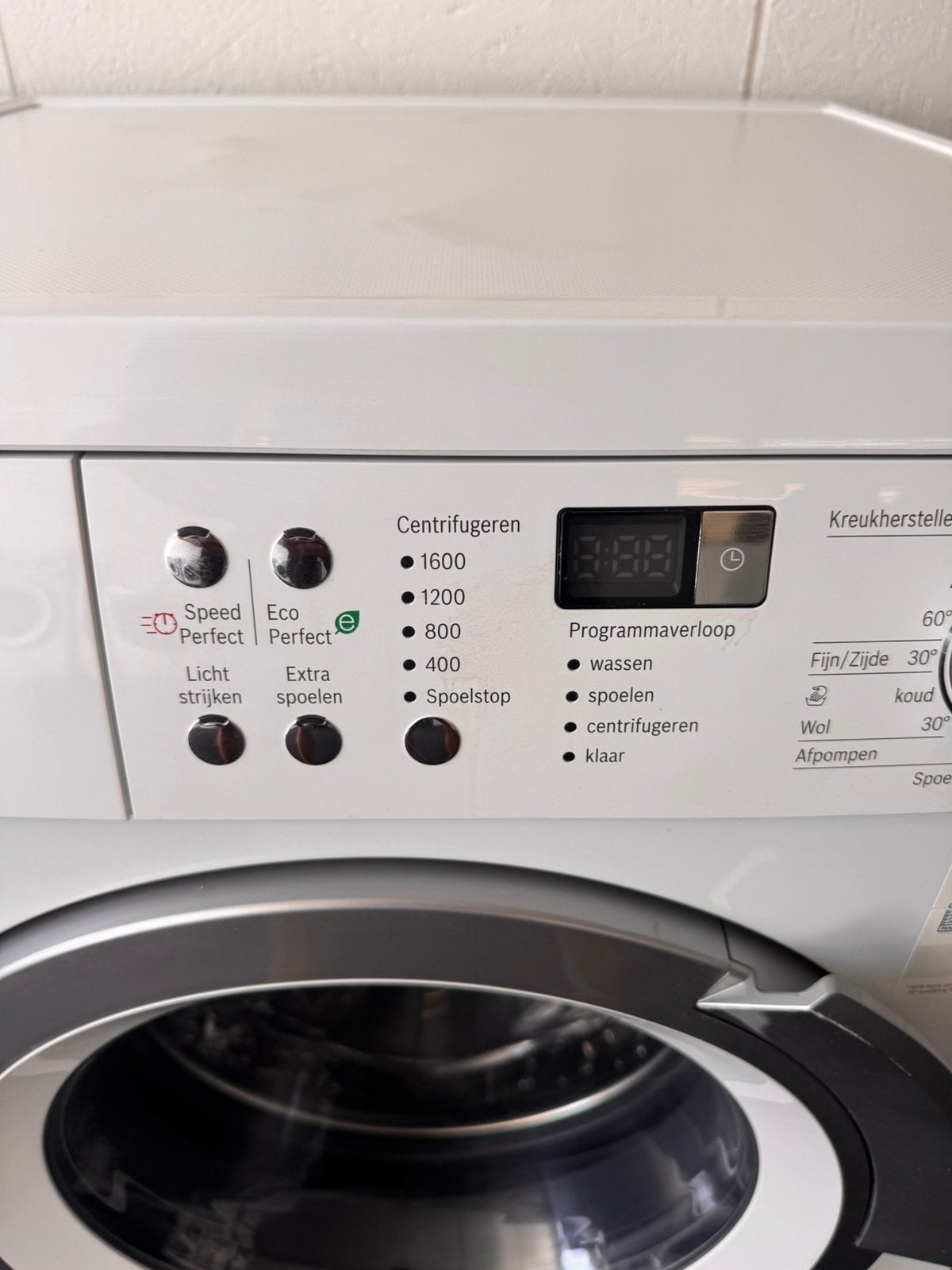 BOSCH 1600 ECO LOGIXX 8 KG A+++ met 2 jaar garantie, Witgoed en Apparatuur, Wasmachines, N, N, Refurbished, Ophalen of Verzenden