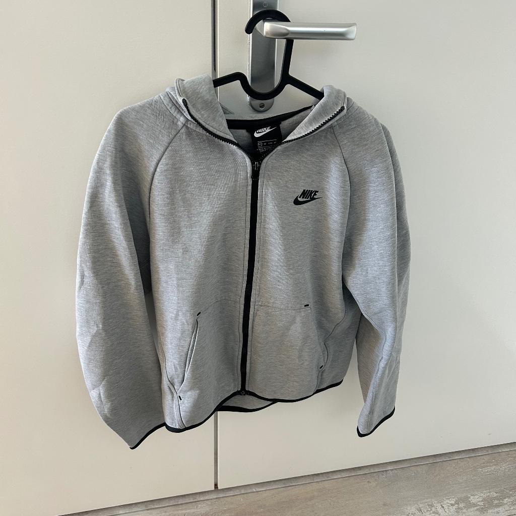 Nike tech vest, Nike, Ophalen of Verzenden, Grijs, Gedragen