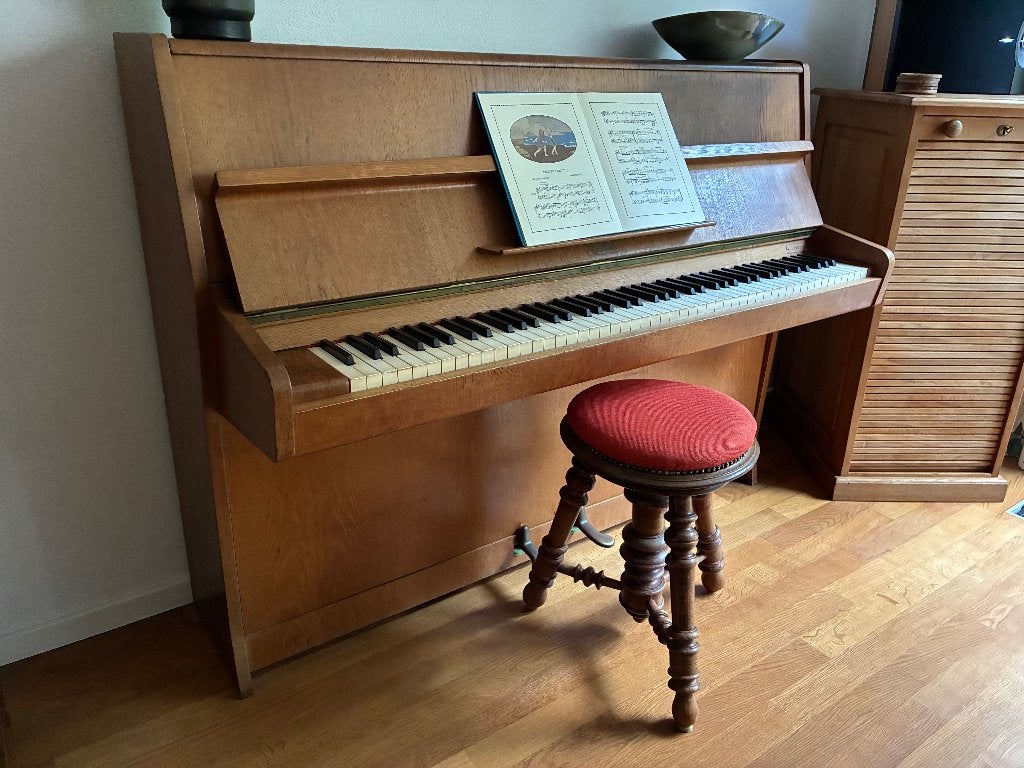 Rösler piano, Ophalen, Gebruikt, Bruin, Piano
