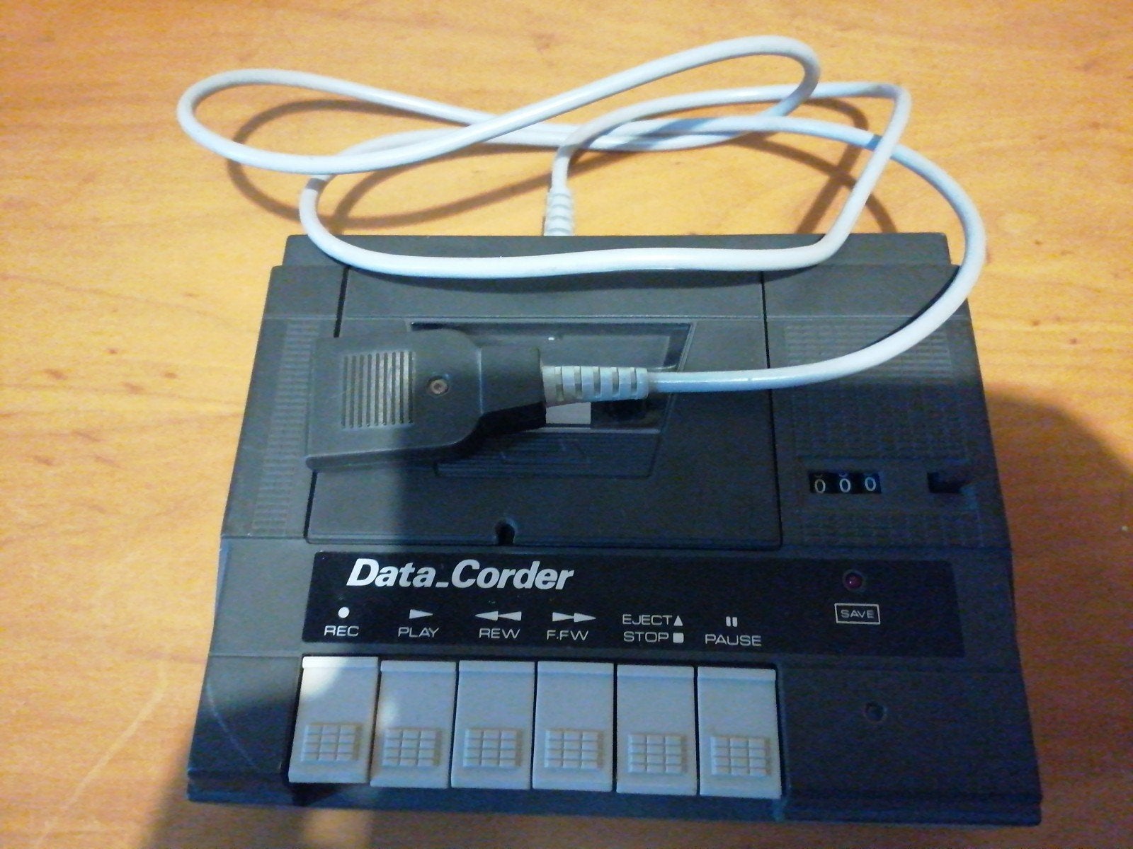 Commodore Data Corder voor VIC-20 and VIC-64, Ophalen