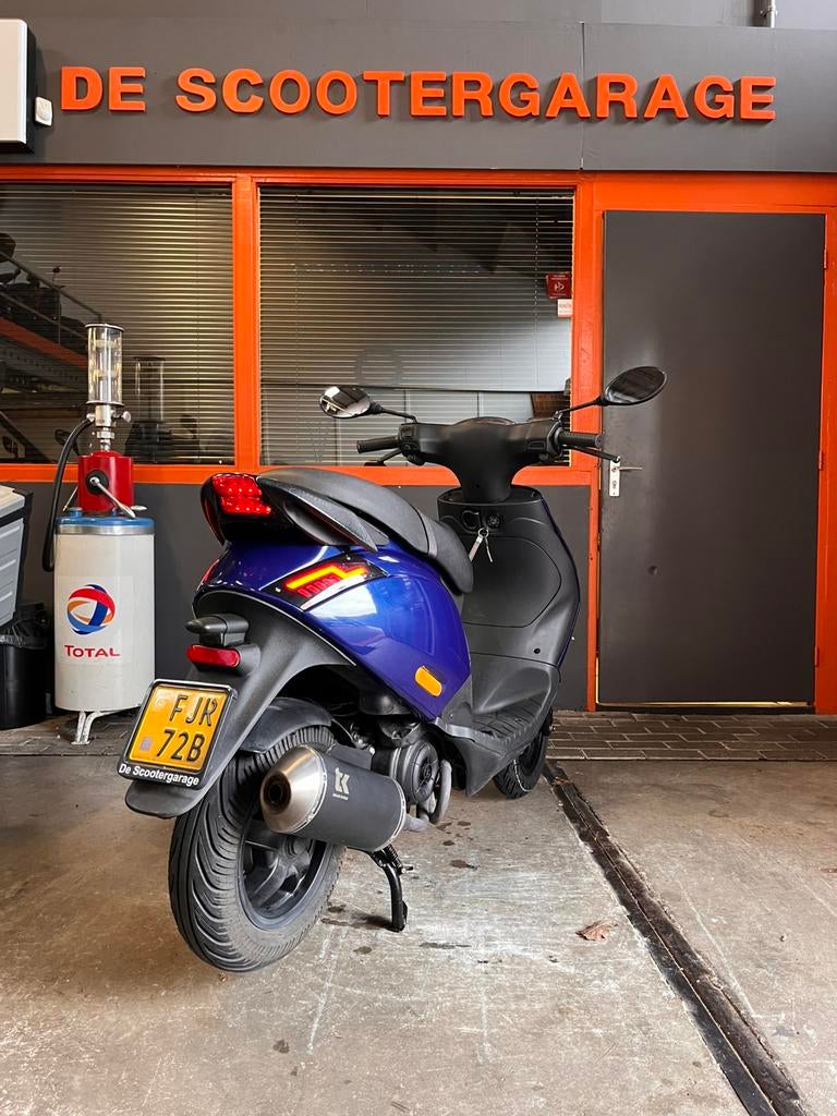 Piaggio Zip brom 45km 2024, Piaggio, Piaggio, Maximaal 45 km/u, Zip