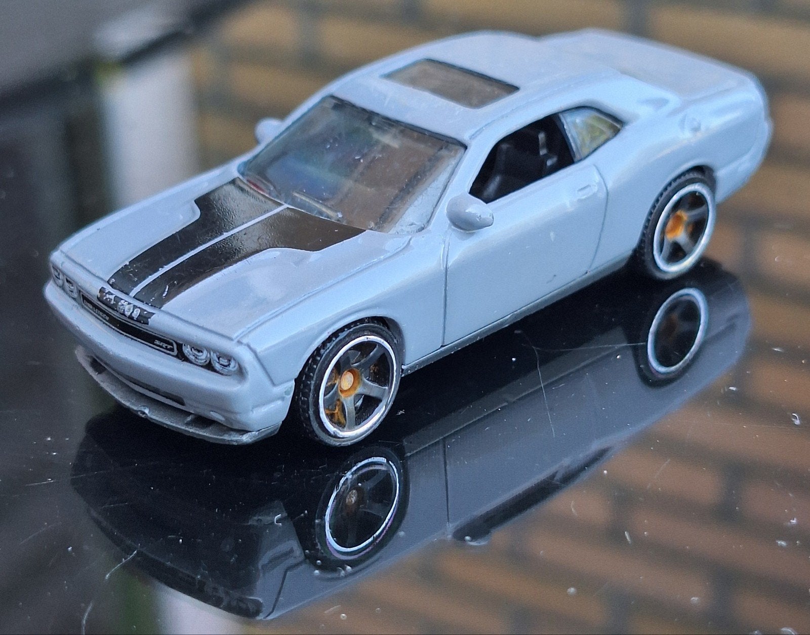 Matchbox dodge challenger, Ophalen of Verzenden, Zo goed als nieuw, Auto