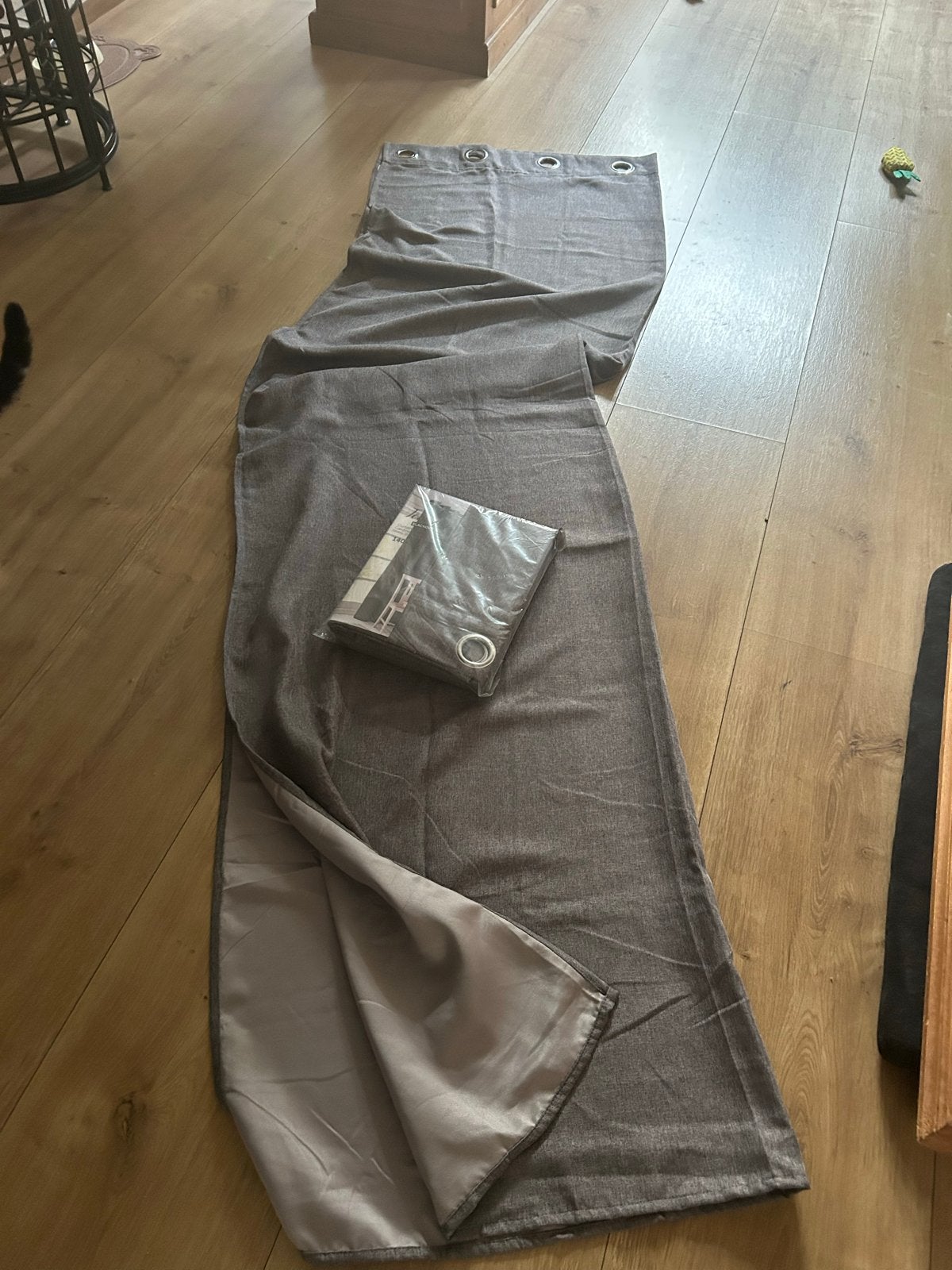 4 stuks Donkergrijze verduisterende gordijnen - 140x260cm, Verduisterend, Ophalen of Verzenden, Gordijn, Polyester