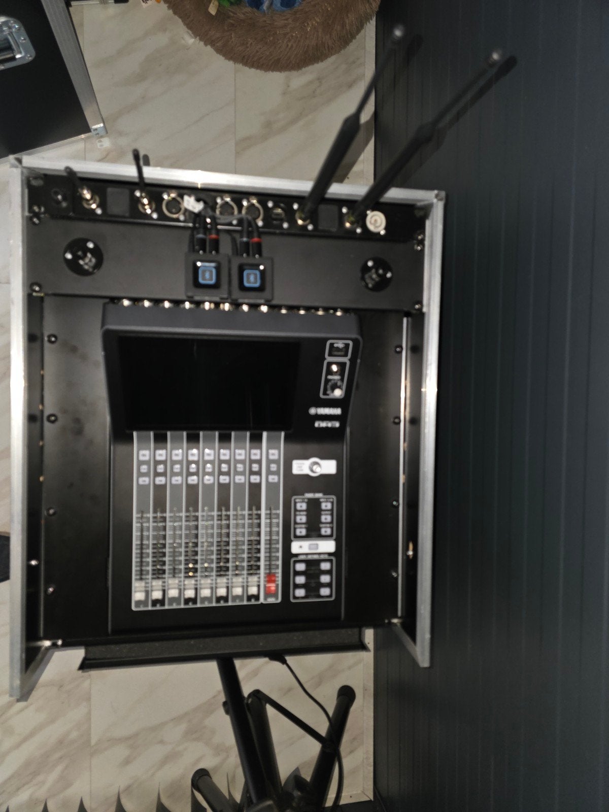 Yamaha DM3 ( zeer nette ), Ophalen, Nieuw, 10 tot 20 kanalen