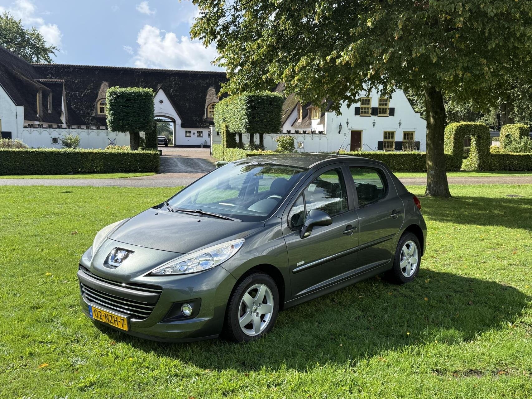 Peugeot 207 5-deurs 1.4 VTi Millesim 200 100dkm NAP 2e eig, Auto's, Voorwielaandrijving, Euro 5, Stof, Gebruikt