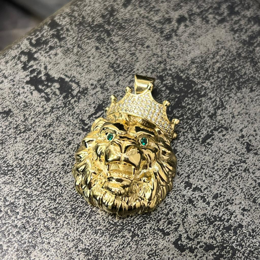 14 karaat gouden hanger leeuw kop model, Ophalen of Verzenden, Nieuw, Goud, Kruis of Symbool