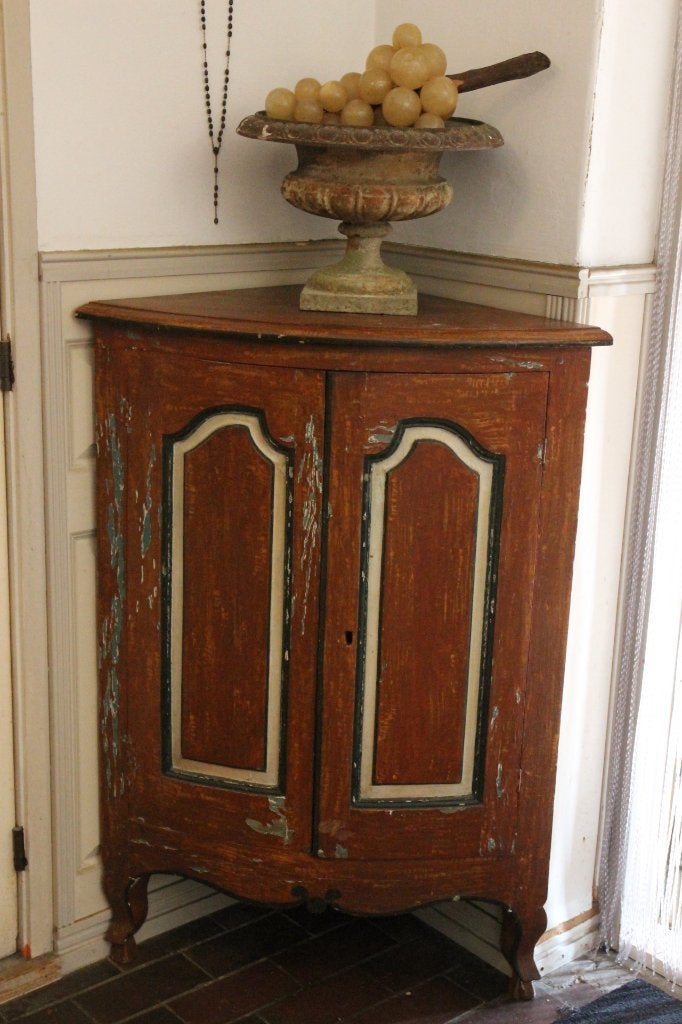 Brocante hoekkastje, Ophalen