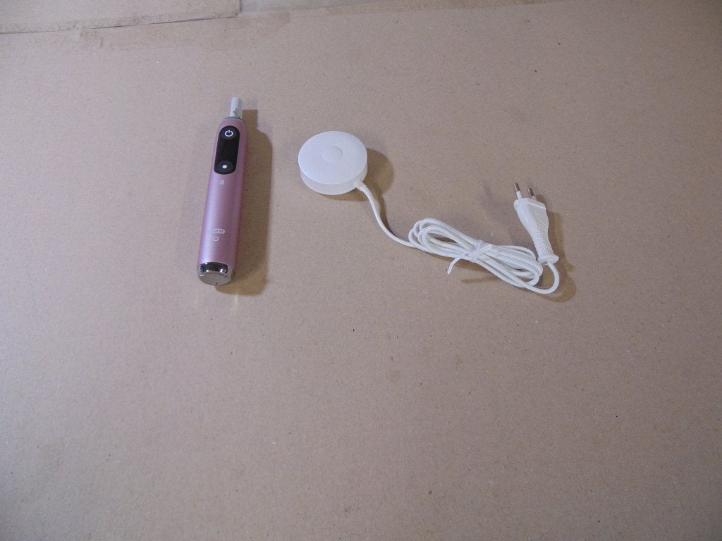 Oral-B iO 9s Rose Quartz Elektrische Tandenborstel, Sieraden, Tassen en Uiterlijk, Ophalen of Verzenden, Niet ingevuld, Niet ingevuld