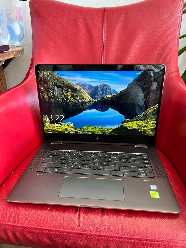 HP Spectre x360 Convertible 15 - i7, 16GB RAM, 1TB SSD, Computers en Software, Gebruikt, Met videokaart, 2 tot 3 Ghz, Ophalen of Verzenden