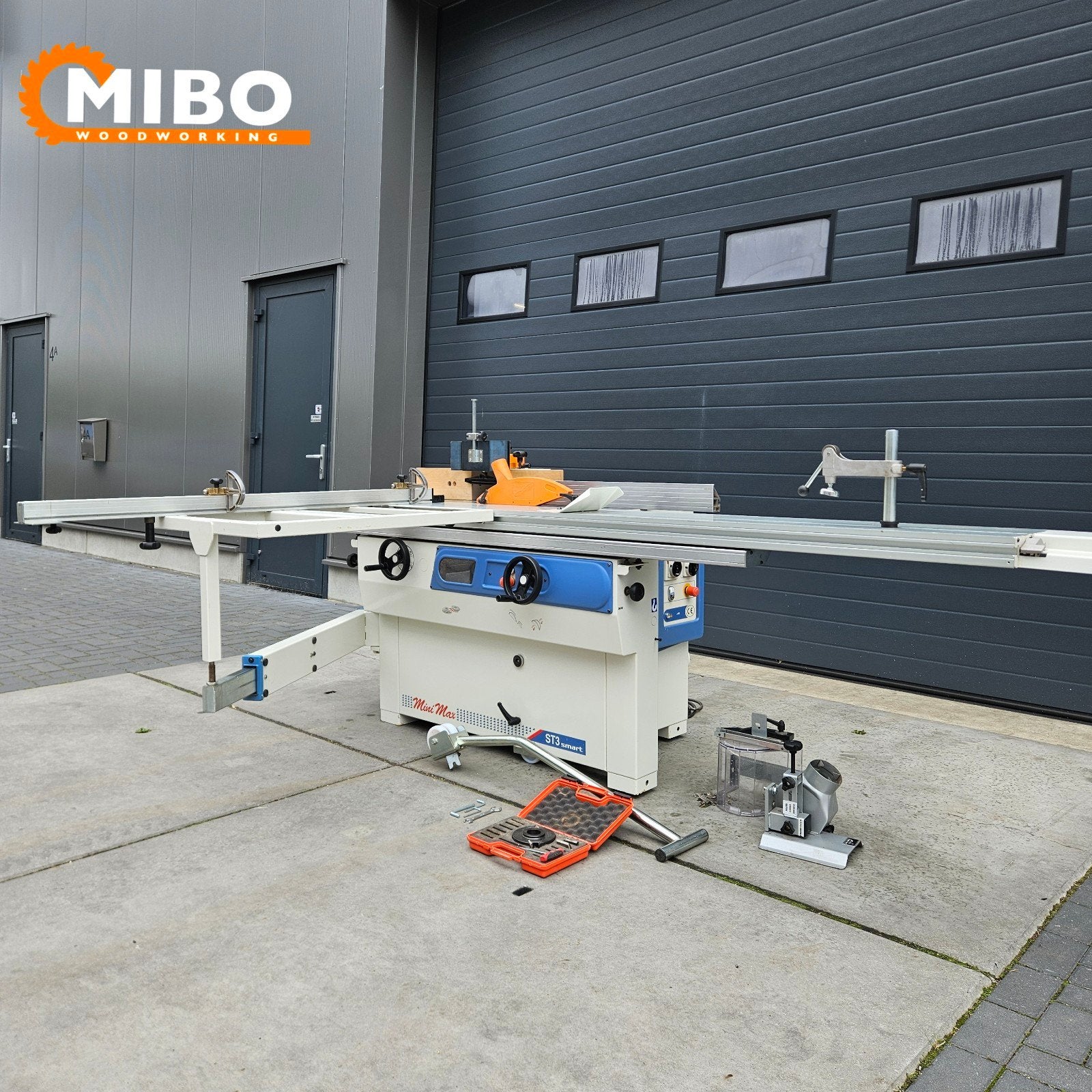 SCM Formaatzaag plus freesmachine ** als nieuw ** compleet
