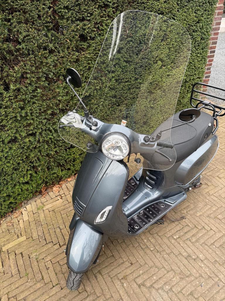 AGM VX50i EUR05 Grijze scooter in uitstekende staat, Ophalen, Gebruikt, Agm, Benzine