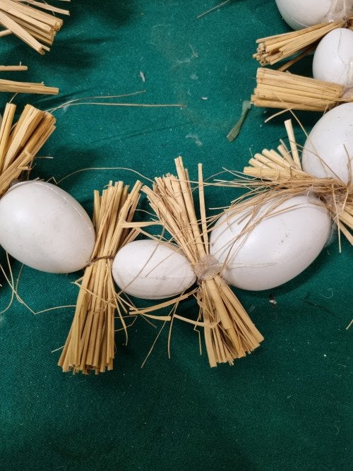 krans, van eieren en riet,, Diversen, Kerst, Ophalen of Verzenden, 'T Olde Gre-j, Info@toldegrej.nl, Endepoelstraat 20f Didam