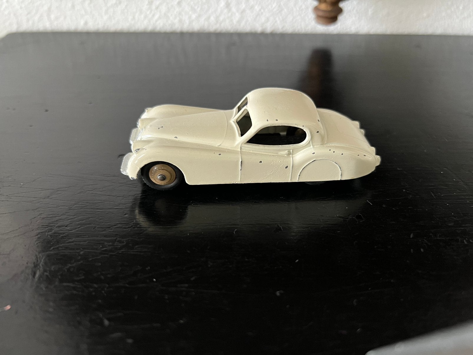 Dinky toys 157 Jaguar xk120, Verzenden, Zo goed als nieuw, Auto, Dinky Toys