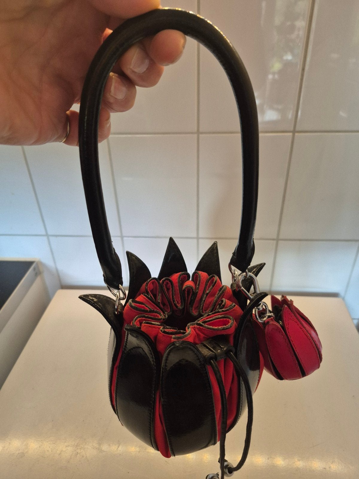 Handtasje "Tulip" van ByLin met (sleutel)hanger, ByLin, Ophalen of Verzenden, Zo goed als nieuw