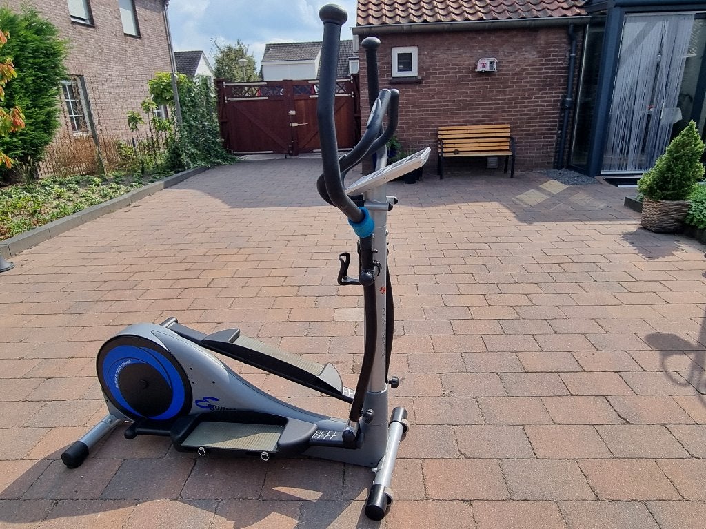 Crosstrainer infiniti, Ophalen, Armen, Zo goed als nieuw, Crosstrainer