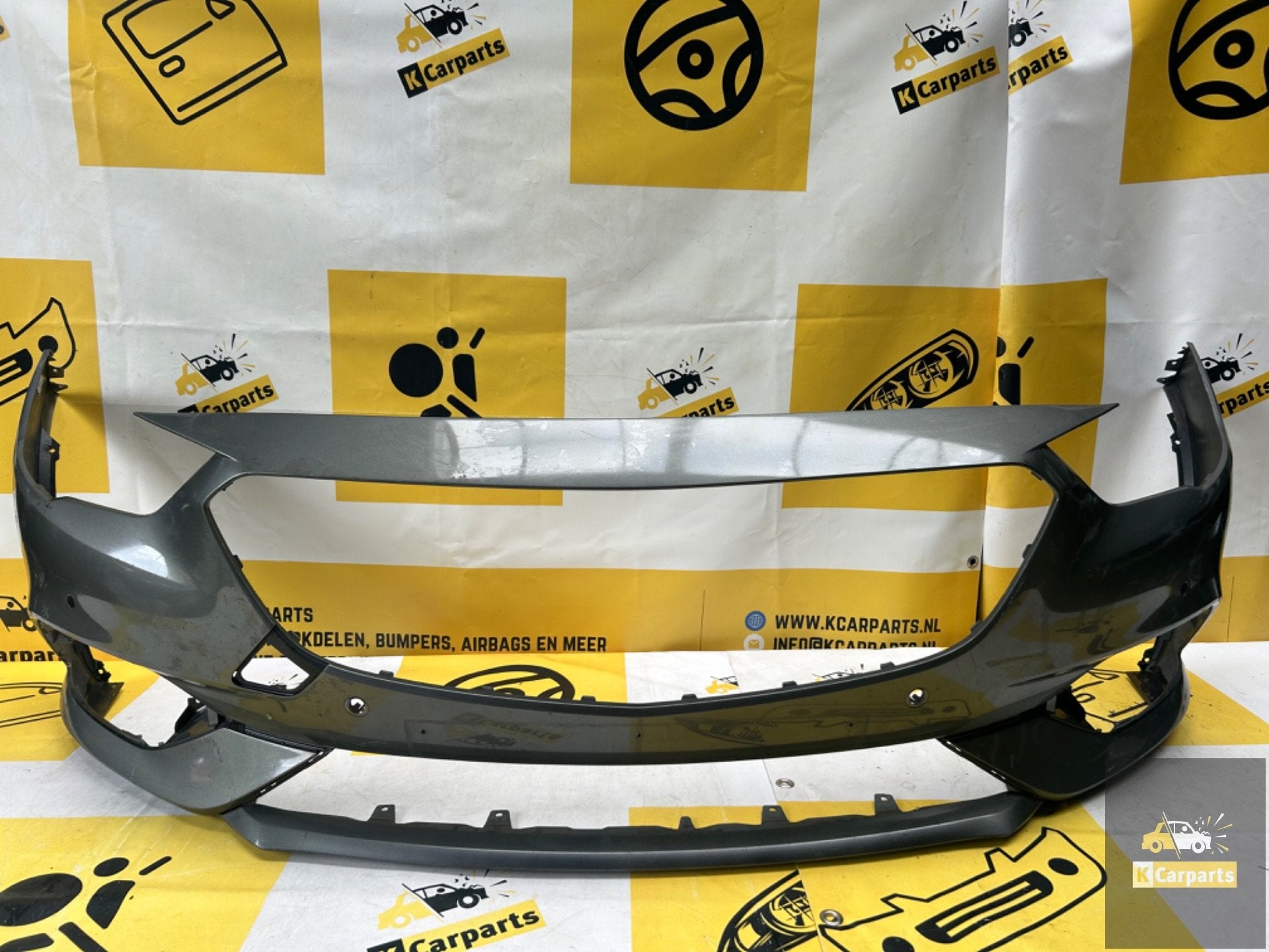 Voorbumper Opel Insignia B 6x PDC origineel bumper 39136417