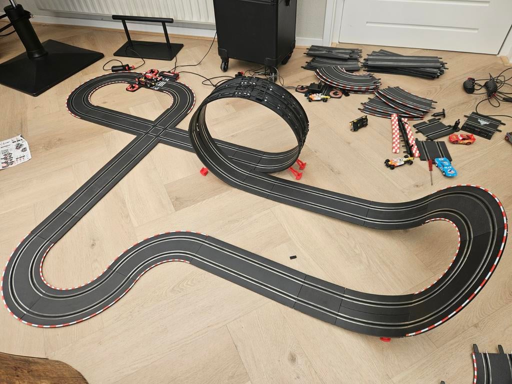 Carreer ga formule 1 racebaan, Kinderen en Baby's, Speelgoed | Racebanen, Ophalen of Verzenden