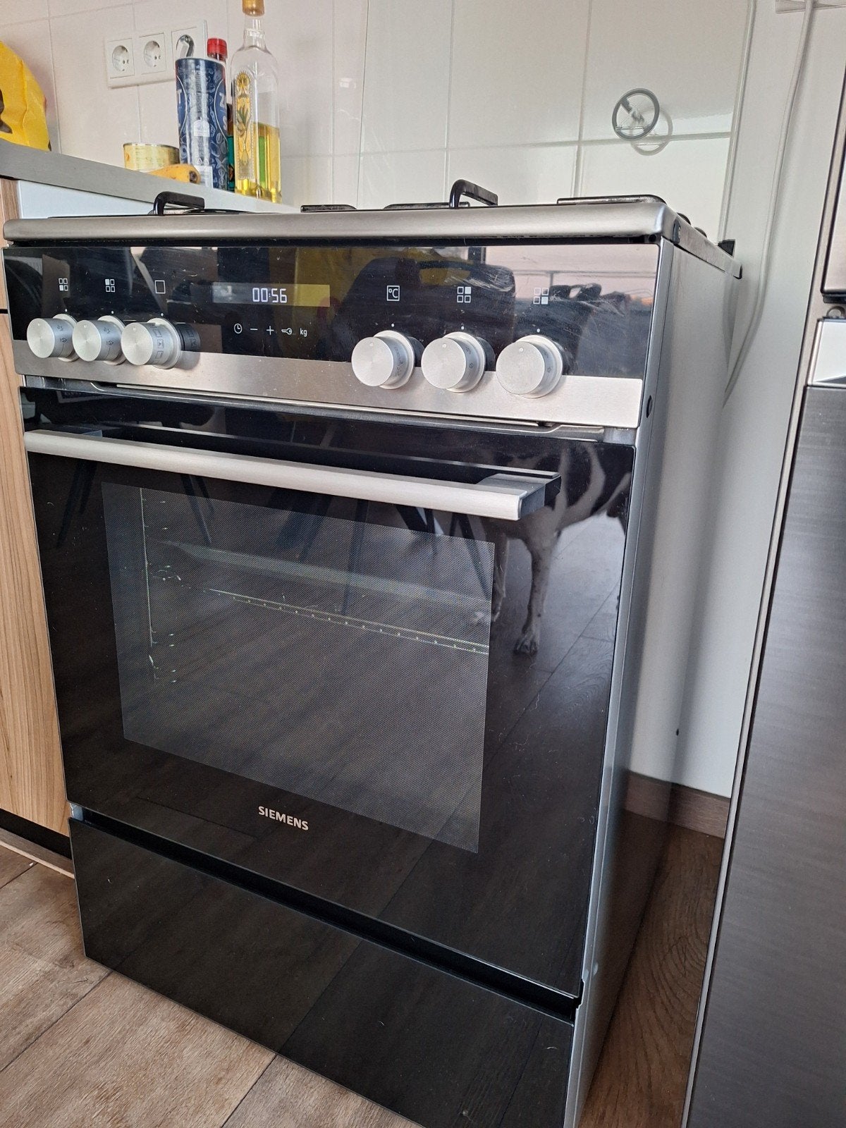 Siemens gasfornuis 4 jr oud, Witgoed en Apparatuur, Fornuizen, Ophalen, Gebruikt, 4 kookzones, Gas
