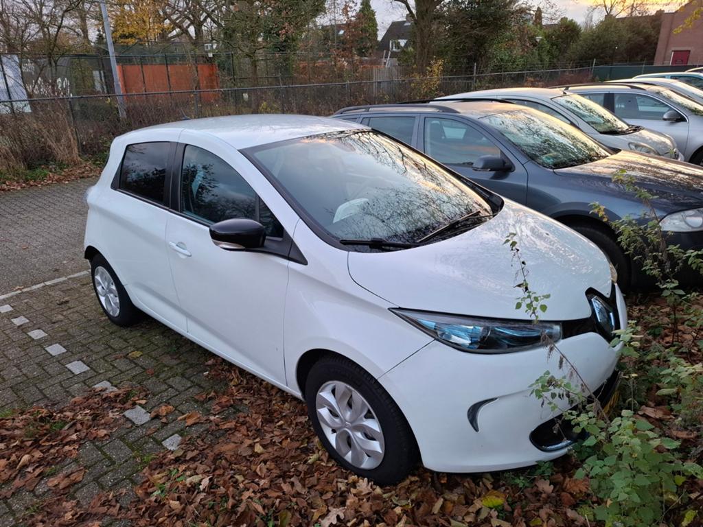 Renault ZOE E Q210 2014 Wit, Auto's, Renault, Particulier, ZOE, Elektrisch, Hatchback, Automaat, Geïmporteerd, Wit, Overige kleuren