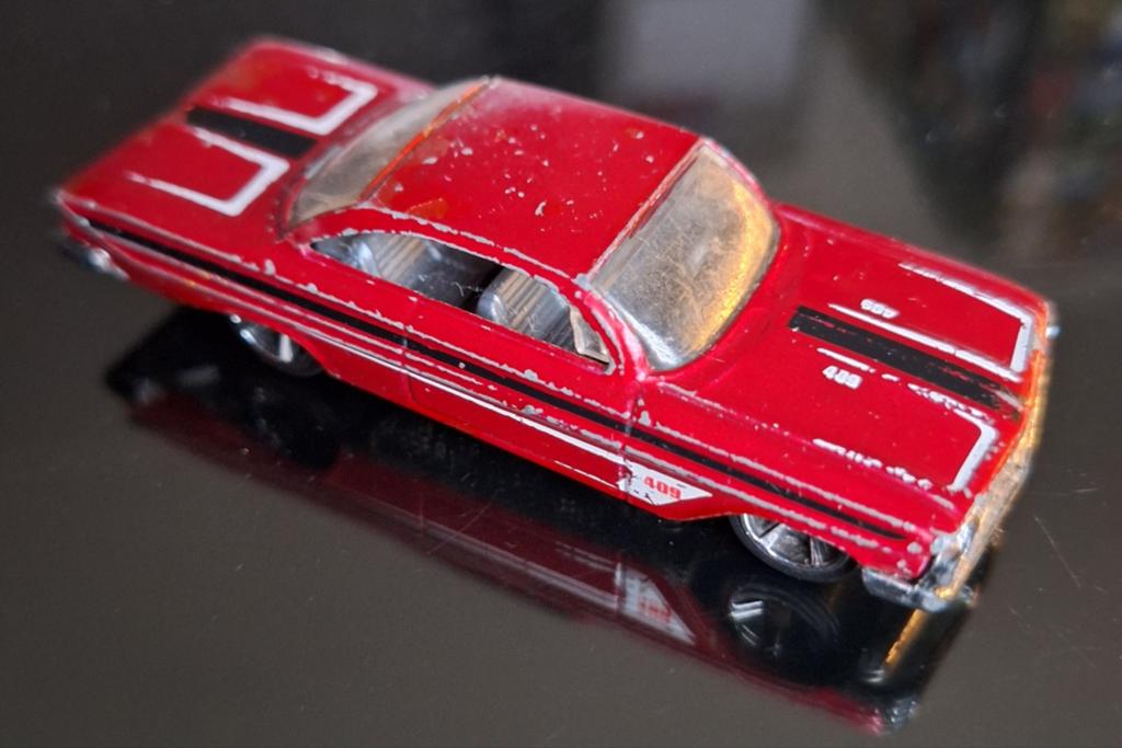 Hotwheels 61 impala, Ophalen of Verzenden, Gebruikt, Auto