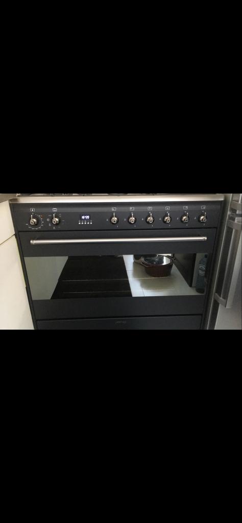 Smeg 90 cm Gasfornuis met 6 Pits, Witgoed en Apparatuur, Fornuizen, Ophalen, 60 cm of meer, Zo goed als nieuw, Gas