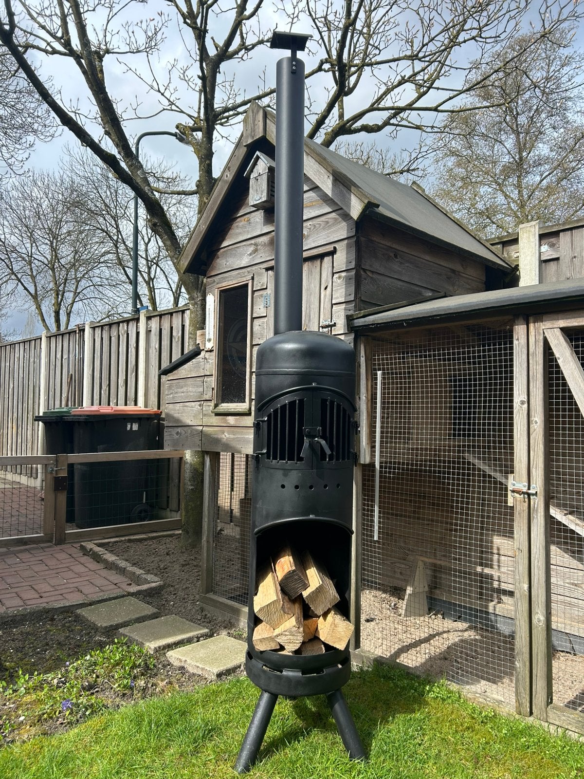 Te koop tuinkachel met houtopslag houtkachel terrashaard bbq, Ophalen, Amer 2 7333lp apeldoorn, Hademohaarden@outlook.com, Nieuw