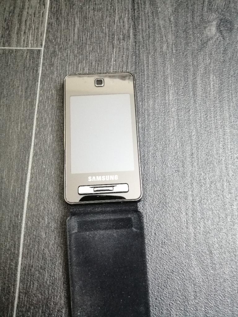 MOET NU WEG!!! VINTAGE SAMSUNG SMARTPHONE KLEINE GSM MOBIEL, Ophalen of Verzenden, Gebruikt