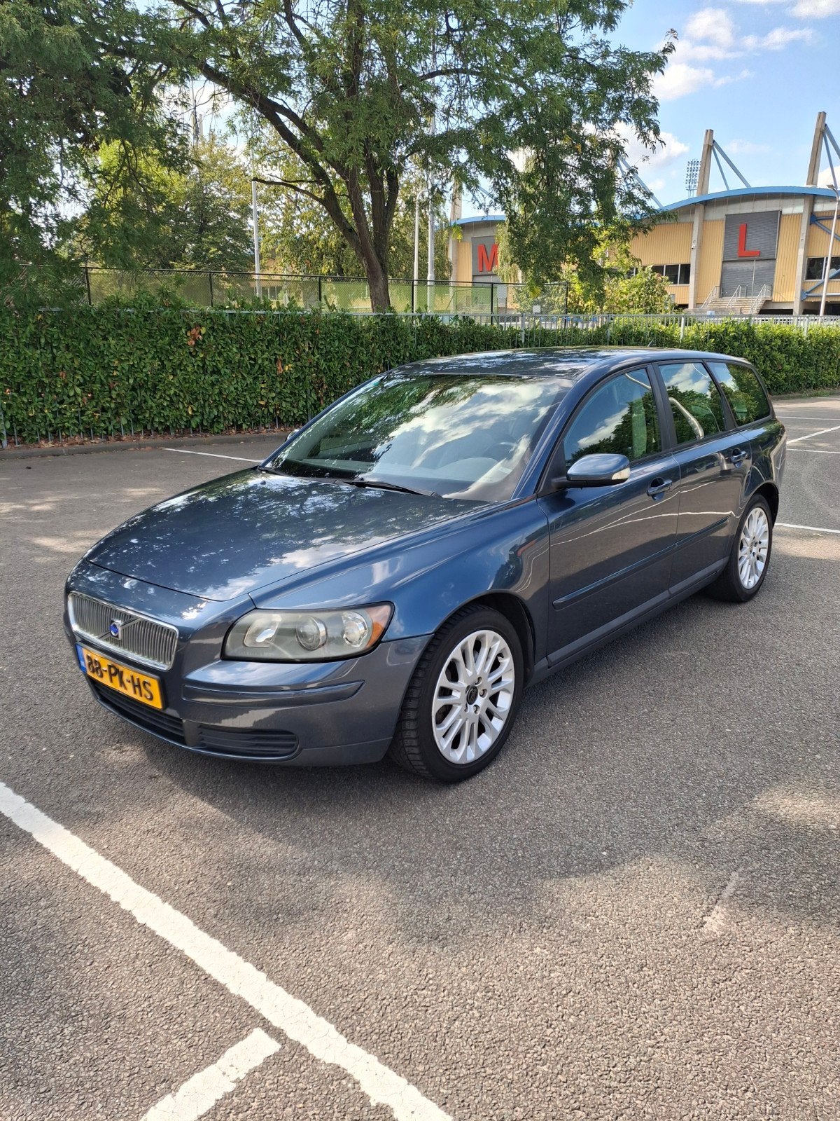 Volvo V50