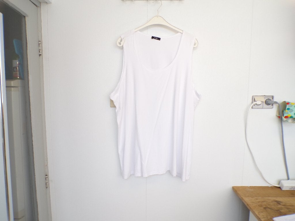 Witte top X-Two ronde hals maat 5 - 58/60 (56/58?), Kleding | Dames, X-Two, Wit, Zo goed als nieuw, Nvt