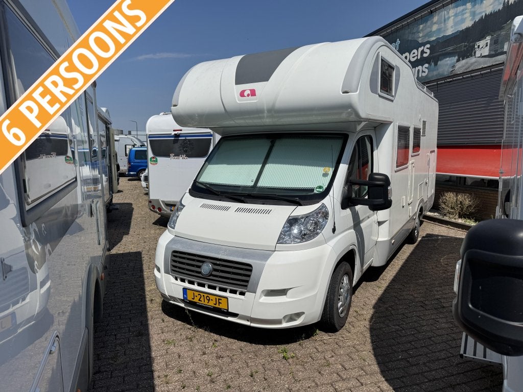 Adria Adriatik 660 SP Familiecamper 6 pers met 2 airco s, Caravans en Kamperen, Ringverwarming, Fiat, Adria, Koelkast