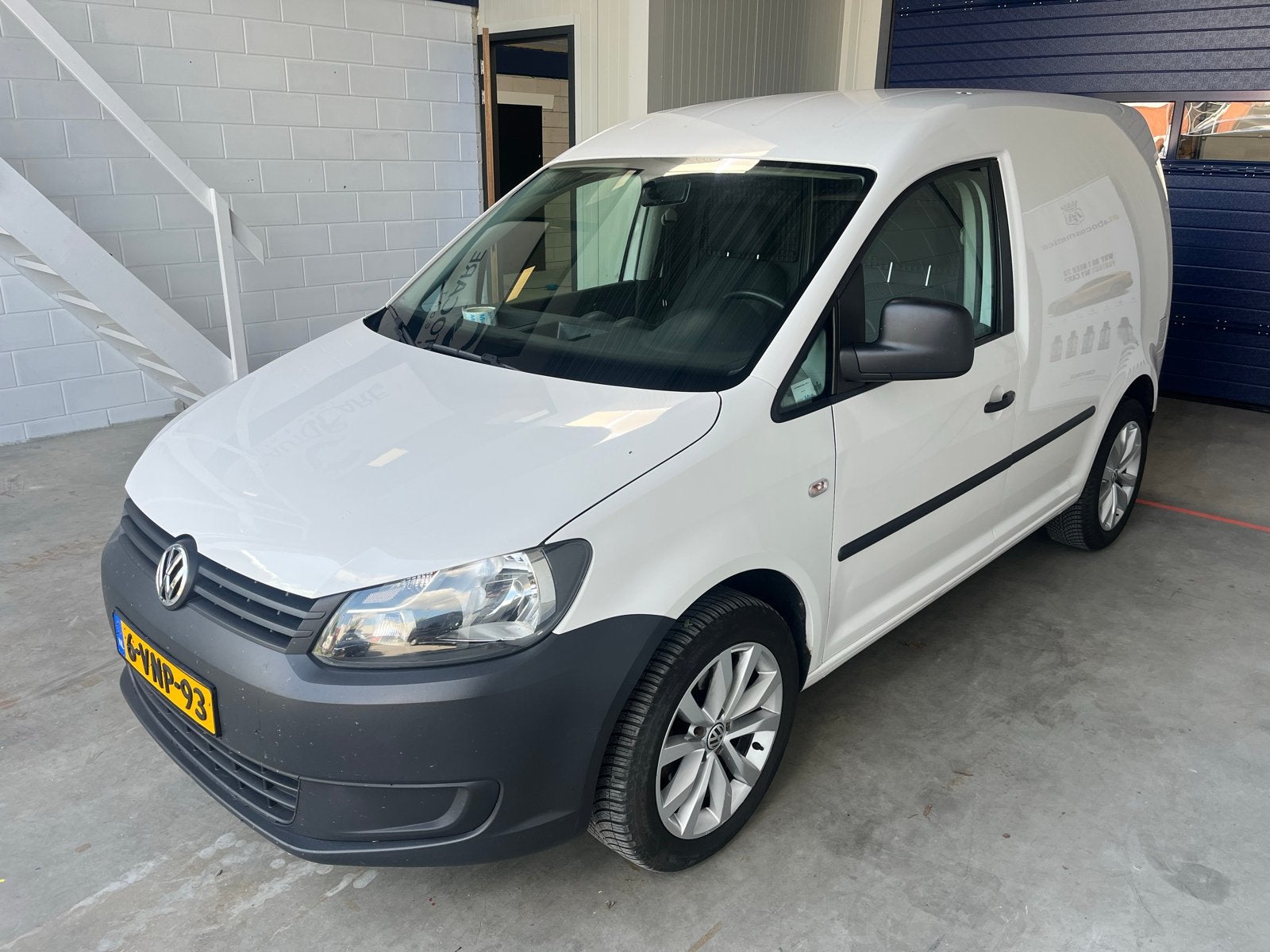 Volkswagen Caddy 2.0 TDI 62KW 2011, Voorwielaandrijving, Euro 5, Stof, Zwart